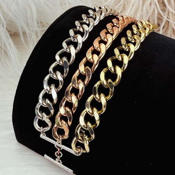 Beautiful, silvertone goldtone rose tone, tricolored, chunky chain bracelet - Picture 4 of 9